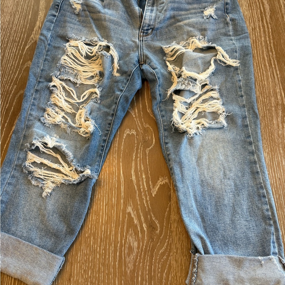 Judy Blue Light Blue Distressed Boyfriend Jeans